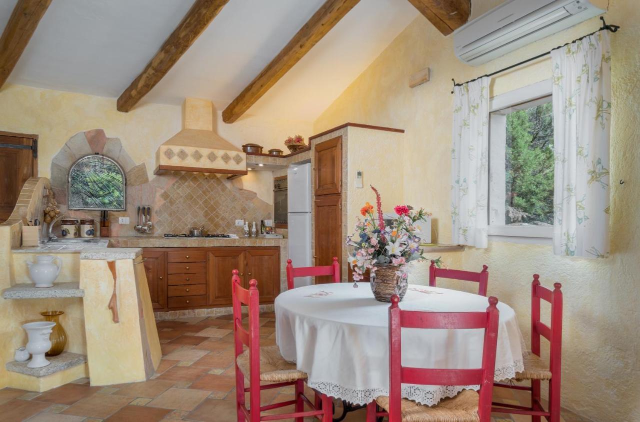 Sardinia Family Villas - Villa Nina With Private Pool Abbiadori Kültér fotó
